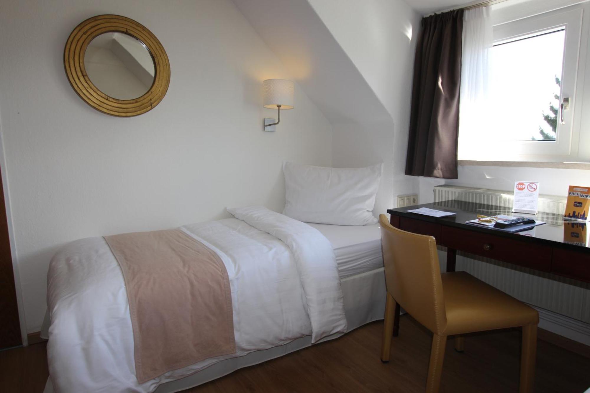 הלנתאל Boutique Hotel Restaurant Hollerather Hof חדר תמונה