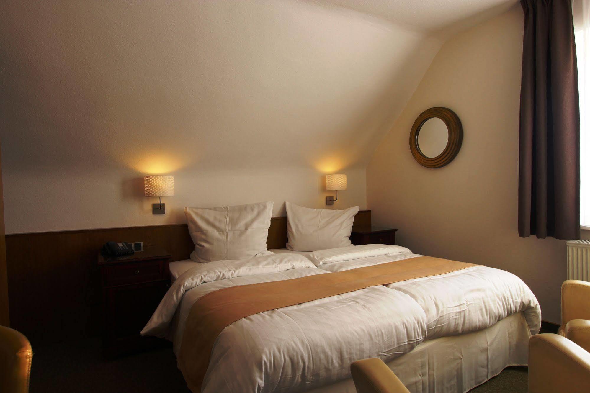 הלנתאל Boutique Hotel Restaurant Hollerather Hof מראה חיצוני תמונה