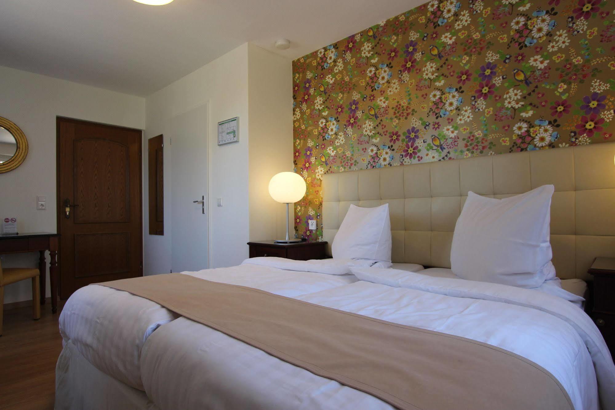 הלנתאל Boutique Hotel Restaurant Hollerather Hof מראה חיצוני תמונה
